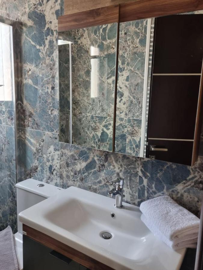 Valentina'S Luxe Apartment Мастихари Экстерьер фото