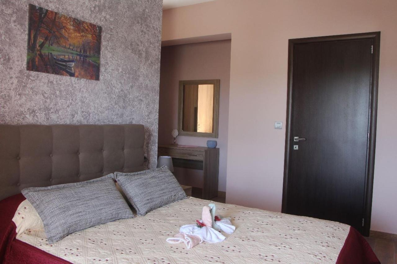 Valentina'S Luxe Apartment Мастихари Экстерьер фото