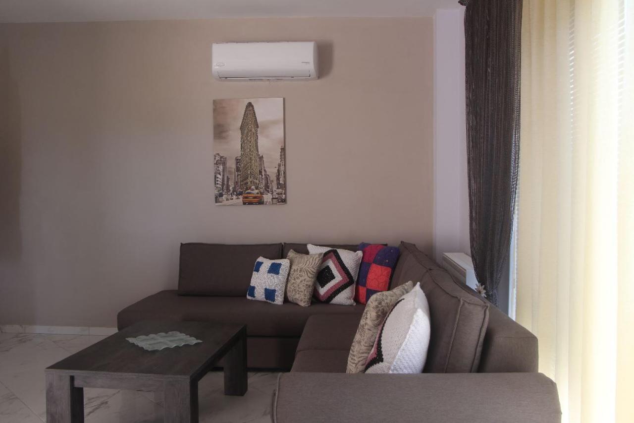 Valentina'S Luxe Apartment Мастихари Экстерьер фото